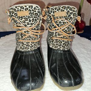 SPERRY Youth Rain Duck Animal Print Lace Up and Zip Saltwater Boot Size 4M
